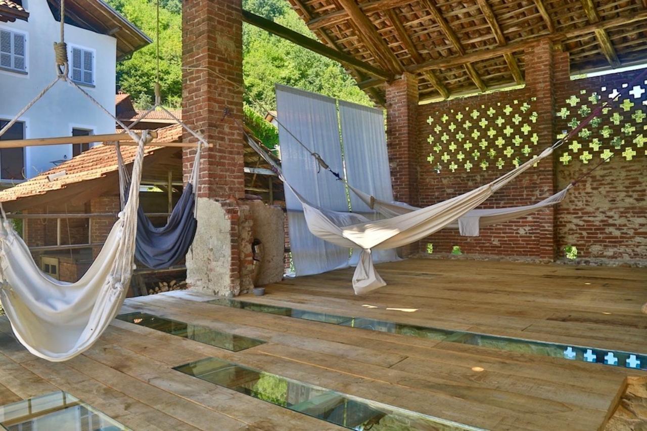Relax Hotel Borgosesia Exterior photo